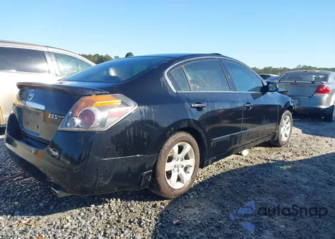 2009 Nissan Altima 2.5 S z USA, uszkodzony, nr VIN 1N4AL21E19C137628